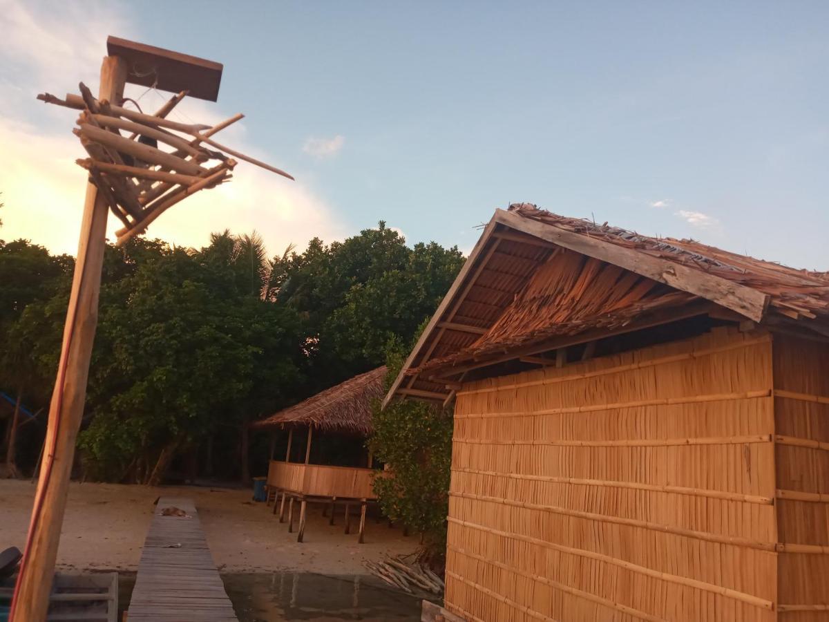 Arborek Diving Homestay R4 Besir Exterior photo
